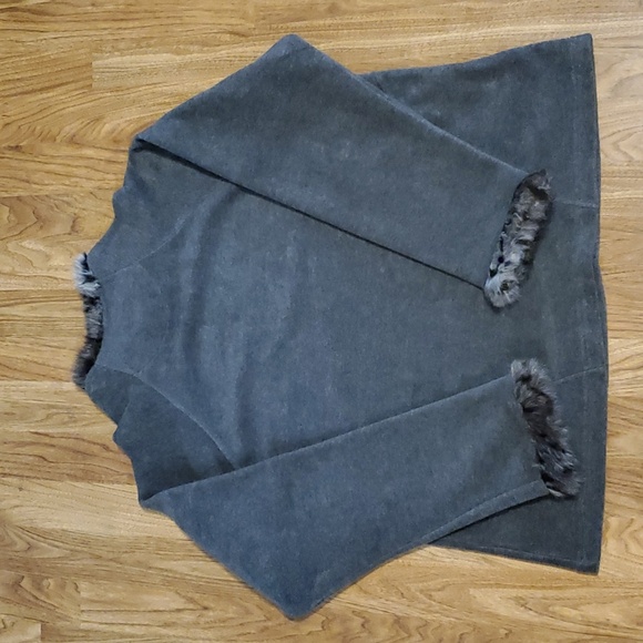 Wooly Bully Wear Gray Fleece Pullover Sweater Sweatshirt with Faux Fur Size L - Picture 10 of 10